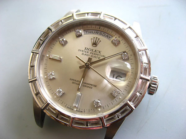 プラチナデイデイト修理