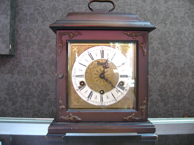 置時計ウルゴス